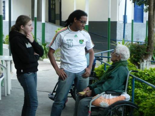 Lar Abrigo Amor a Jesus - Visita de alunos do Polo EAD de Nova Friburgo - 5