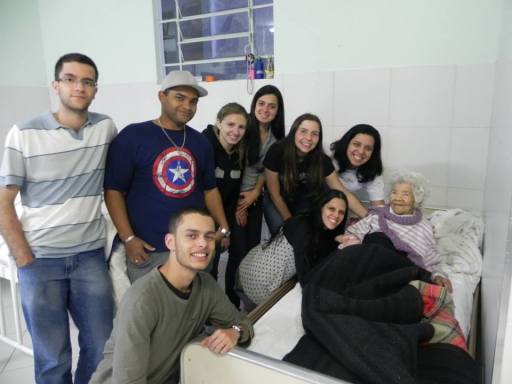 Lar Abrigo Amor a Jesus - Visita de alunos do Polo EAD de Nova Friburgo - 7