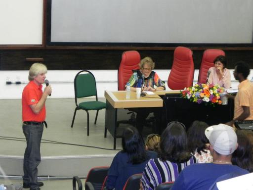 428467_100344480174278_385182660_n