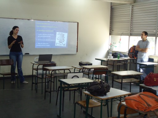 Palestra - A experiencia docente na prática de aula de laboratório