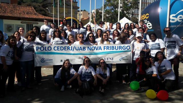 32681723_886230384890417_2522998136247418880_n