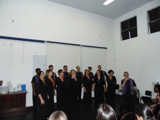 Parte das atividades da cerimônia de encerramento